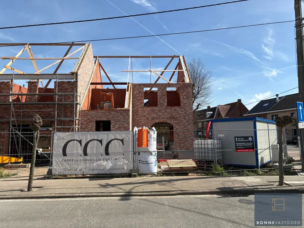 Huis in Maldegem - 7656192 - Burg Rotsart de Hertainglaan , 9990 Maldegem