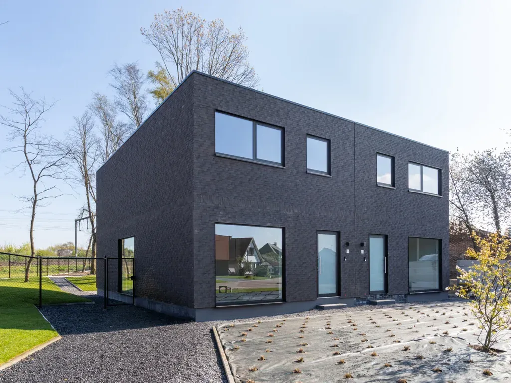 Huis in Snellegem - 7656215 - Isenbaertstraat-Westhofsteeg 65, 8490 Snellegem