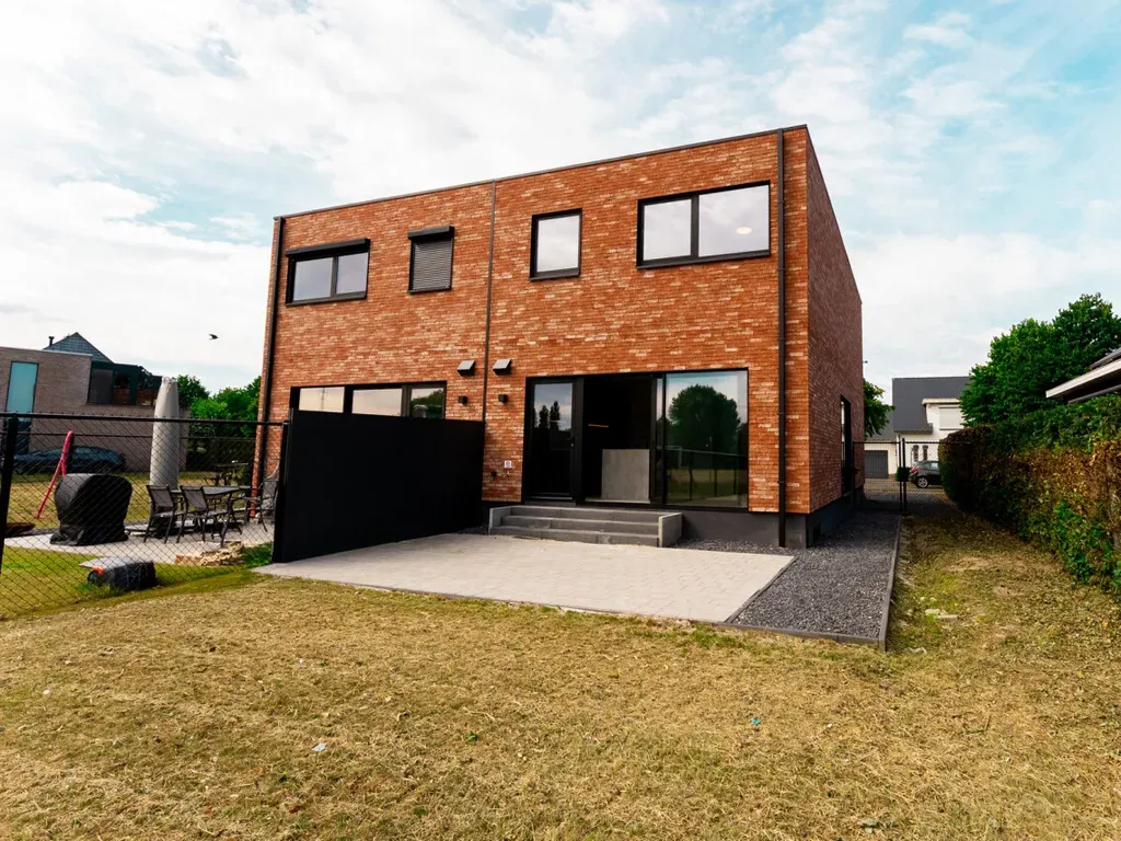 Huis in Snellegem - 7656215 - Isenbaertstraat-Westhofsteeg 65, 8490 Snellegem