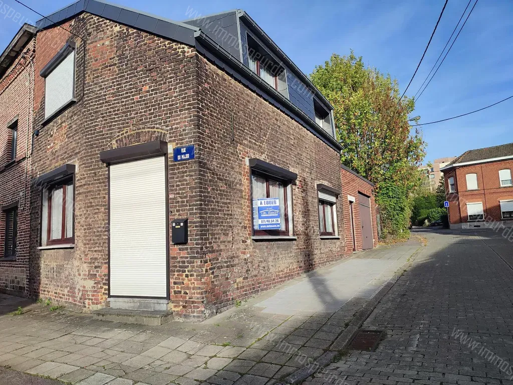 Huis in Montignies-sur-Sambre - 1393061 - Rue du Major 23, 6061 Montignies-sur-Sambre