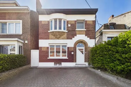 Huis Te Koop Roux