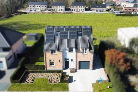 Villa Te Koop Tisselt