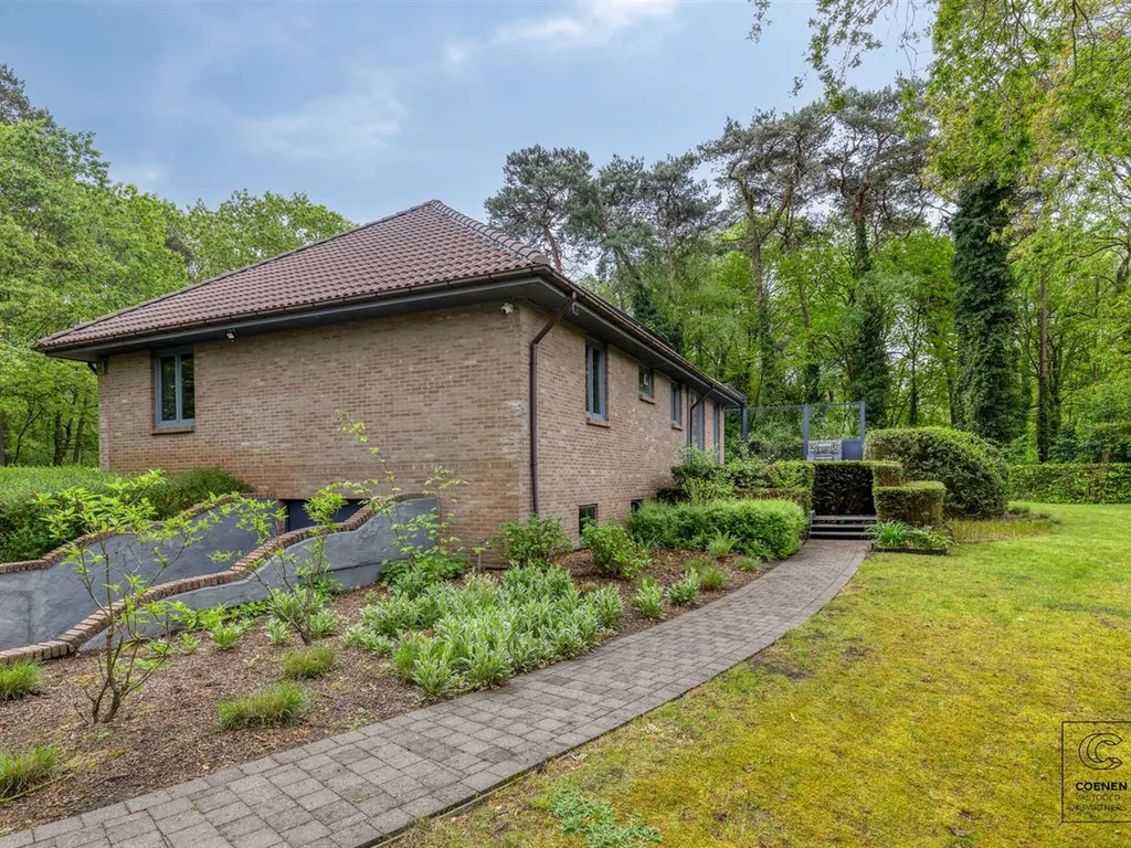Huis in Kapellen - Essensteenweg 20, 2950