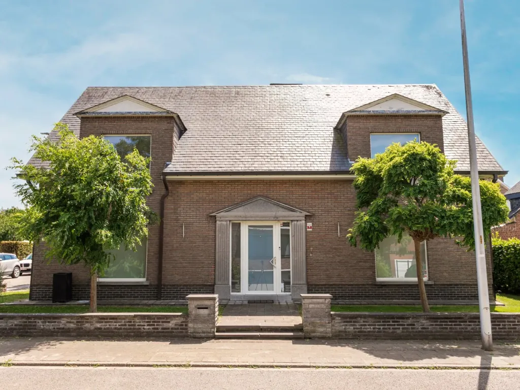 Hoofdfoto Huis in Halle