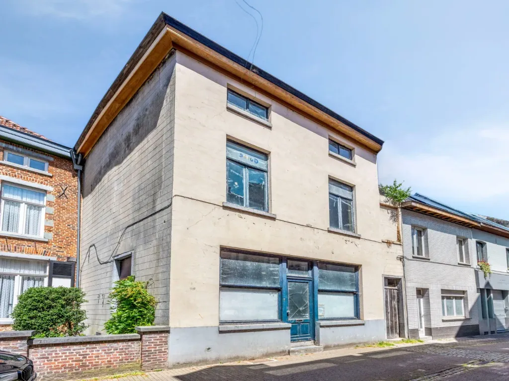 Hoofdfoto Huis in Halle