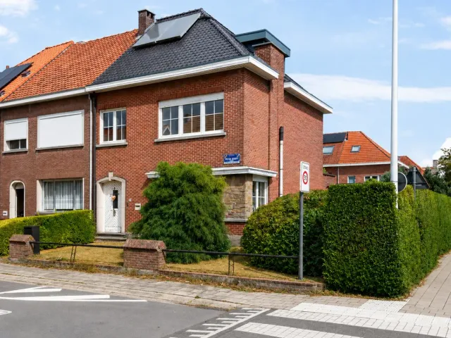 Huis in Schoten - Peter Benoitstraat 33, 2900