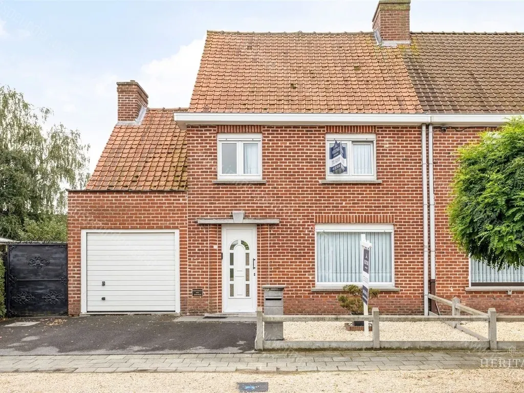 Huis in Oostrozebeke - 1391990 - Dentergemstraat 152, 8780 OOSTROZEBEKE