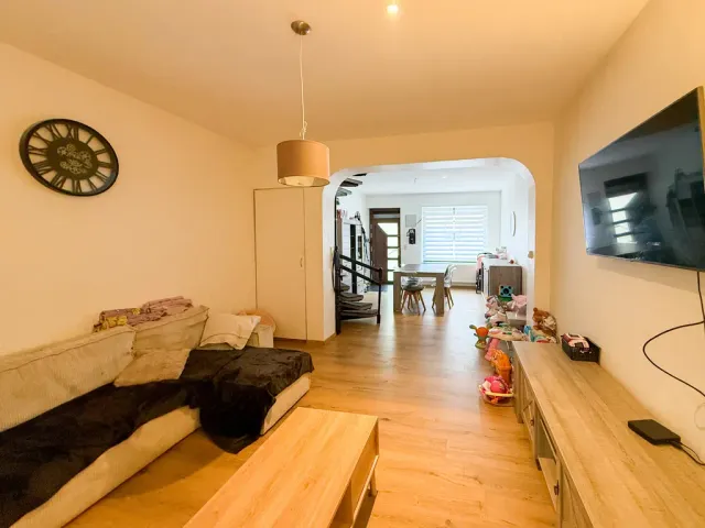 Huis in Chatelet - Rue du Docteur Léon Neuens 17, 6200
