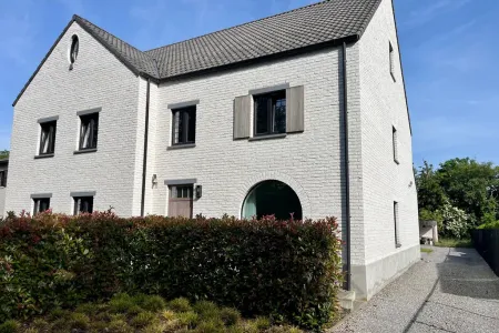 Huis Te Koop Neeroeteren