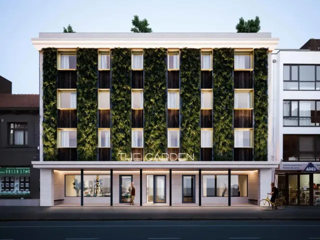 Huis in Brasschaat - Bredabaan 211, 2930