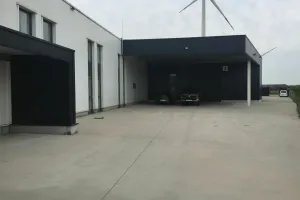 Handelspand Te Huur Lommel