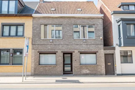 Huis Te Koop Oostrozebeke