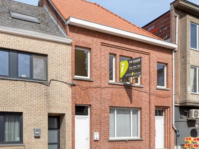 Huis in Mol - Sint-Pieterstraat 1, 2400