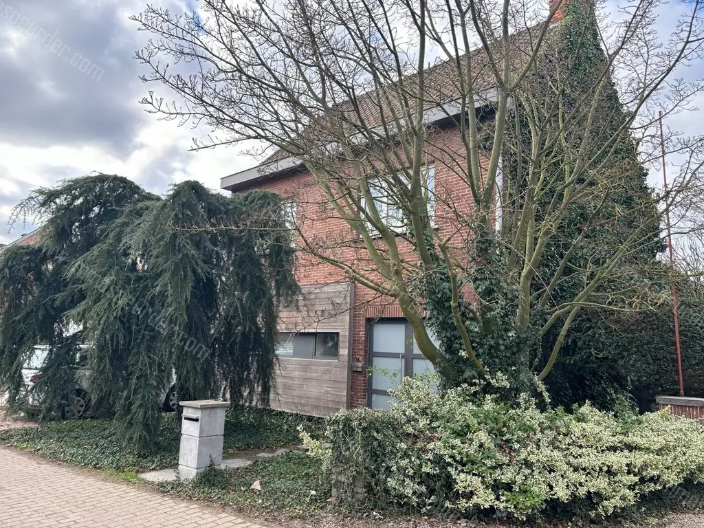 Huis in Deinze - 1368147 - Stationsstraat 105, 9850 Deinze