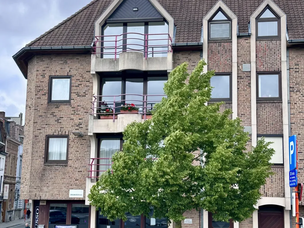 Huis in Kortrijk - 7682159 - Diksmuidekaai 1, 8500 Kortrijk