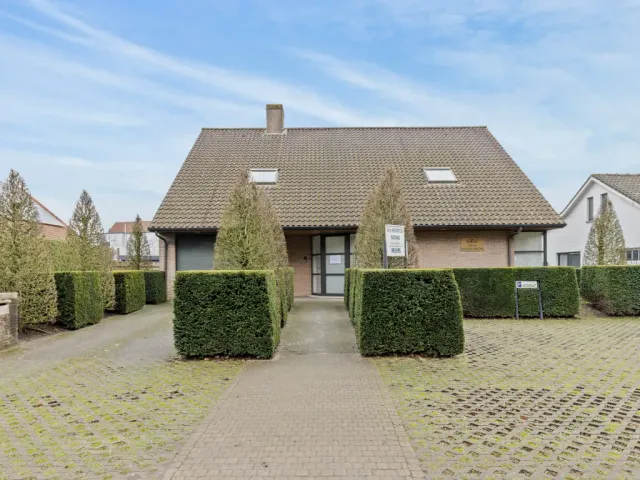 Huis in Sint-Michiels - Koning Albert I laan 201, 8200