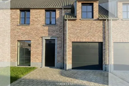 Huis Te Koop Oosteeklo