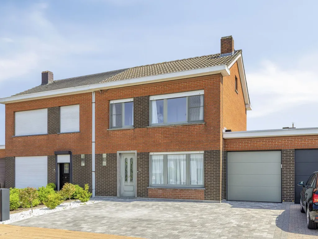 Hoofdfoto Garage in Meulebeke