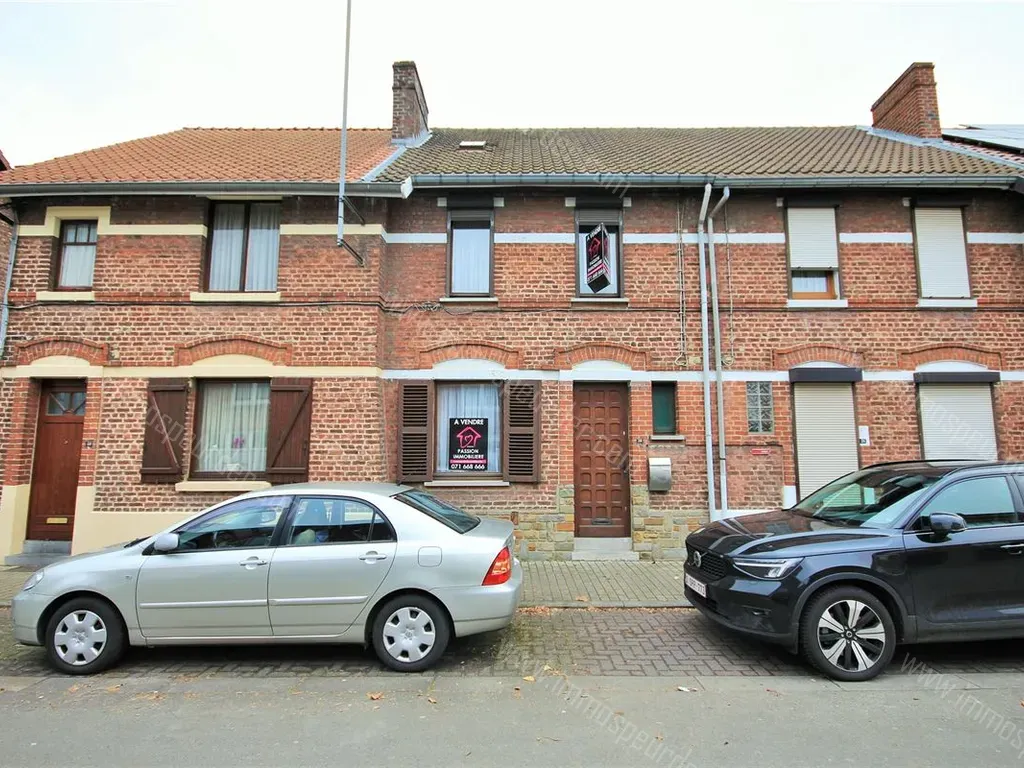 Huis in Gilly - 1363937 - Rue Jean Jaurès 38, 6060 GILLY