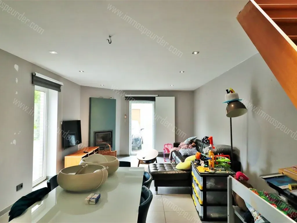 Huis in Mettet - 1487989 - Rue de Carry 32, 5640 METTET