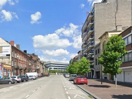 Huis in Charleroi - Boulevard Solvay 15, 6000 - foto 2