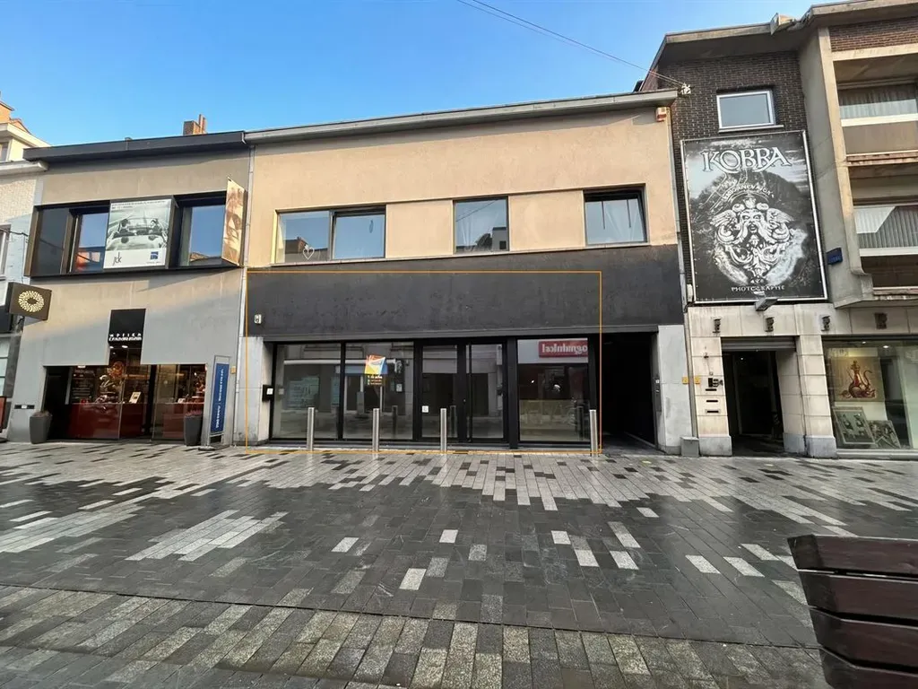 Handelspand Te Huur Lommel