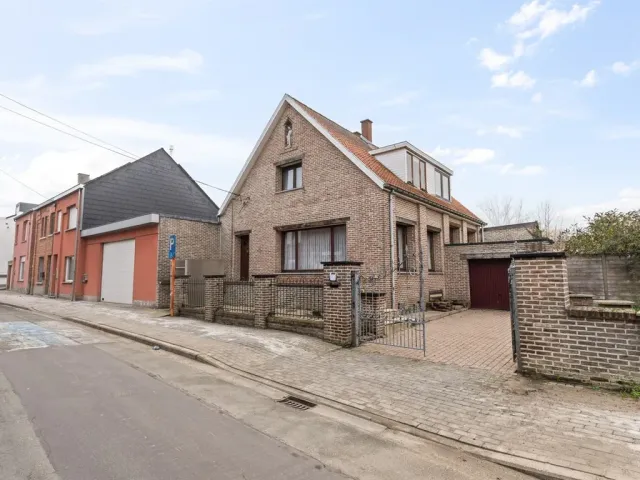Huis in Oudegem - Hofstraat 81, 9200