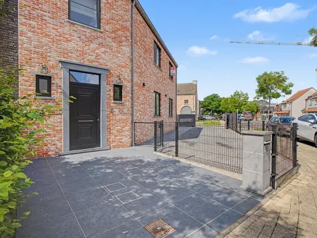 Huis in Stekene - Burgemeester Dr. Eugeen Roggemanlaan 12, 9190 - foto 2