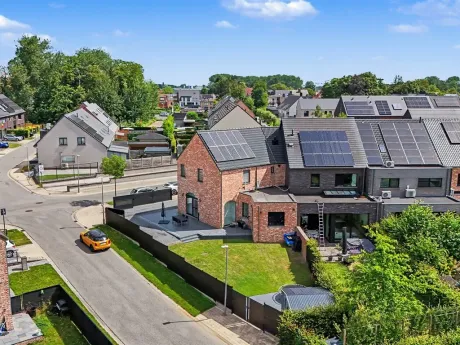 Huis in Stekene - Burgemeester Dr. Eugeen Roggemanlaan 12, 9190 - foto 3