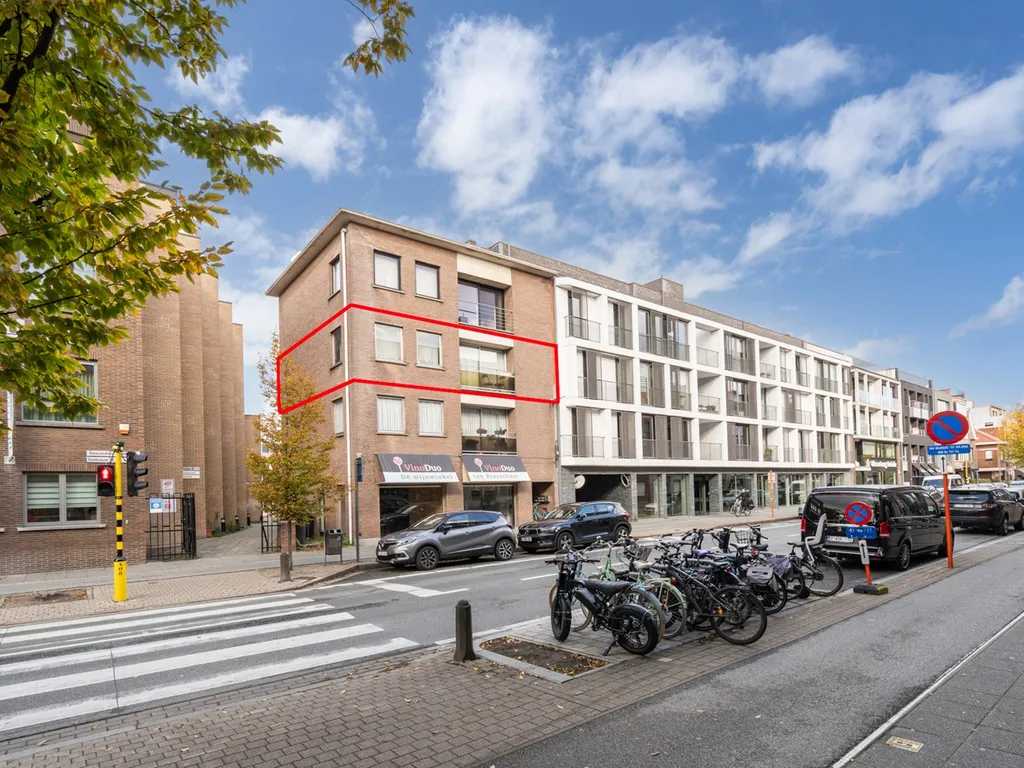 Appartement in Brasschaat - Bredabaan 396/2001, 2930