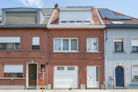 Huis Gearchiveerd Lint
