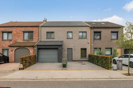 GarageHoevenen