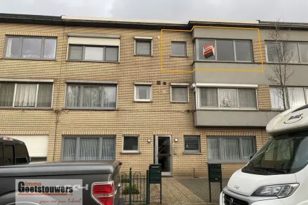  Verhuurd Hoevenen