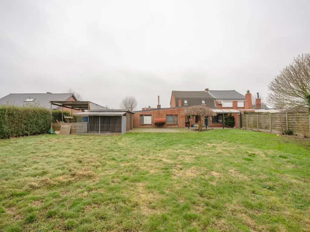 Huis in Lommel - 7670667 - Kerkstraat 1b, 3920 Lommel