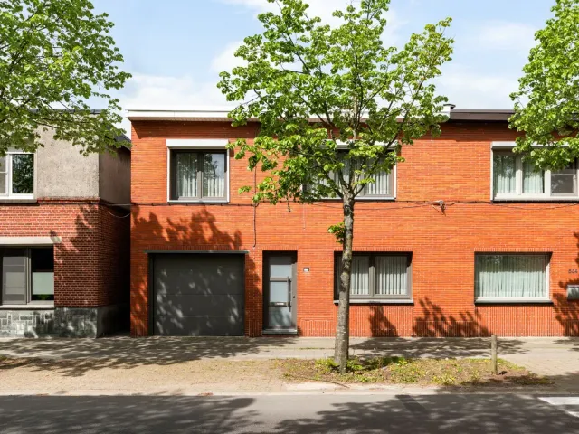 Huis in Brasschaat - Lage Kaart 502, 2930