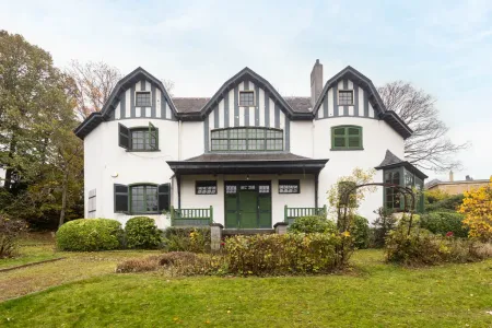 Villa Te Koop Ukkel