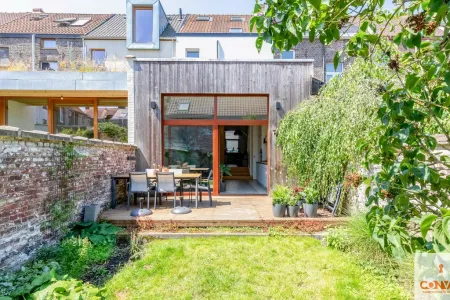 Huis Te Koop Sint-Amandsberg