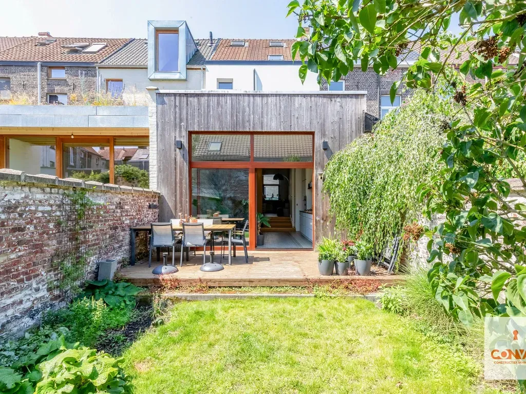 Hoofdfoto Huis in Sint-Amandsberg