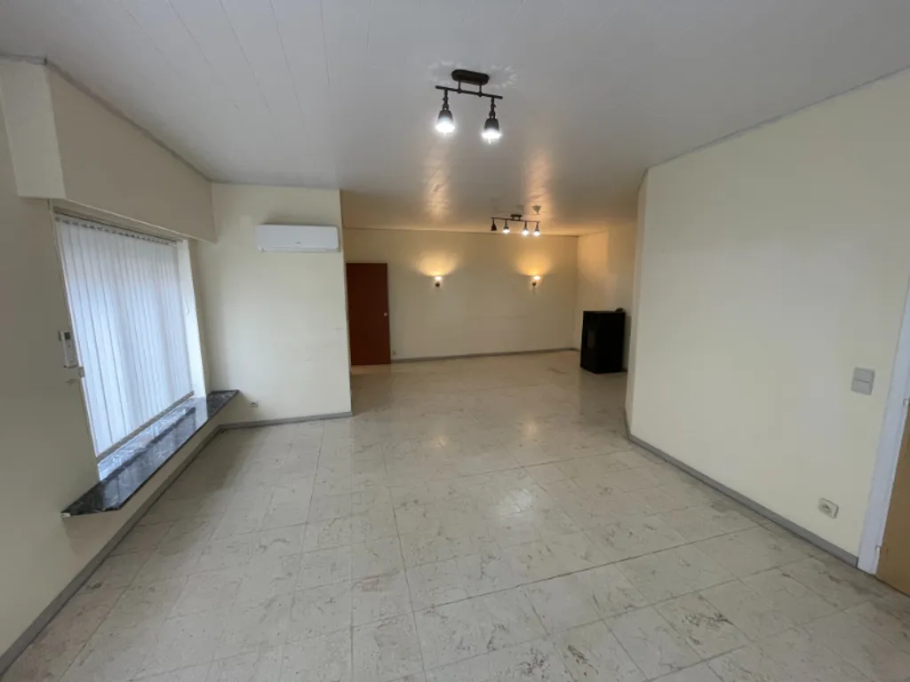 Garage in Buggenhout - 7672418 - Kerkstraat 68, 9255 Buggenhout