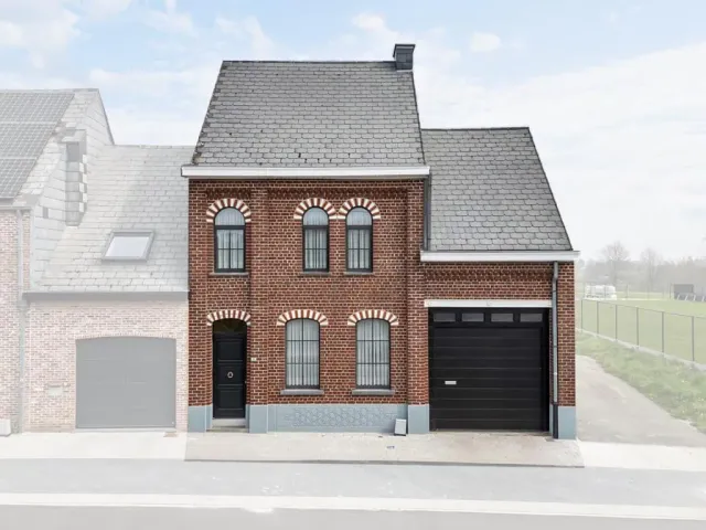 Huis in Denderhoutem - Ninoofsesteenweg 99, 9450