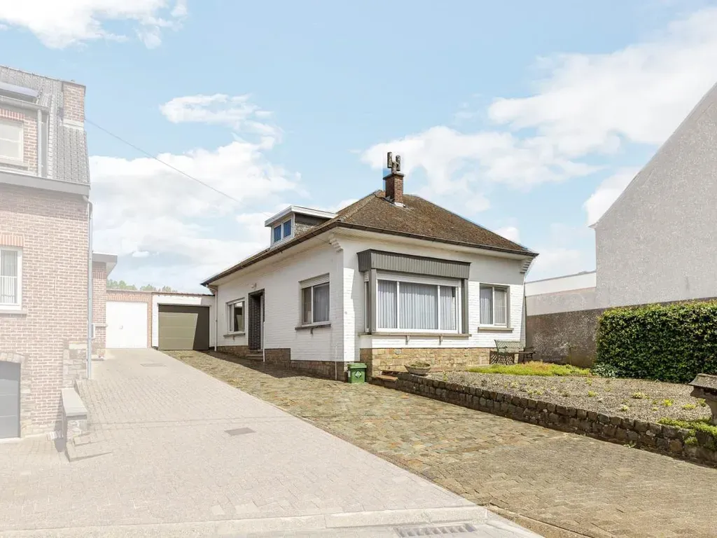Hoofdfoto Huis in Denderhoutem