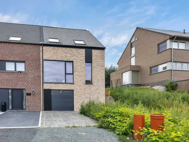 Huis in Roosdaal - Ninoofsesteenweg 222 bus B, 1760