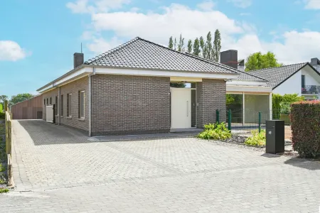 Huis Te Koop Oostrozebeke