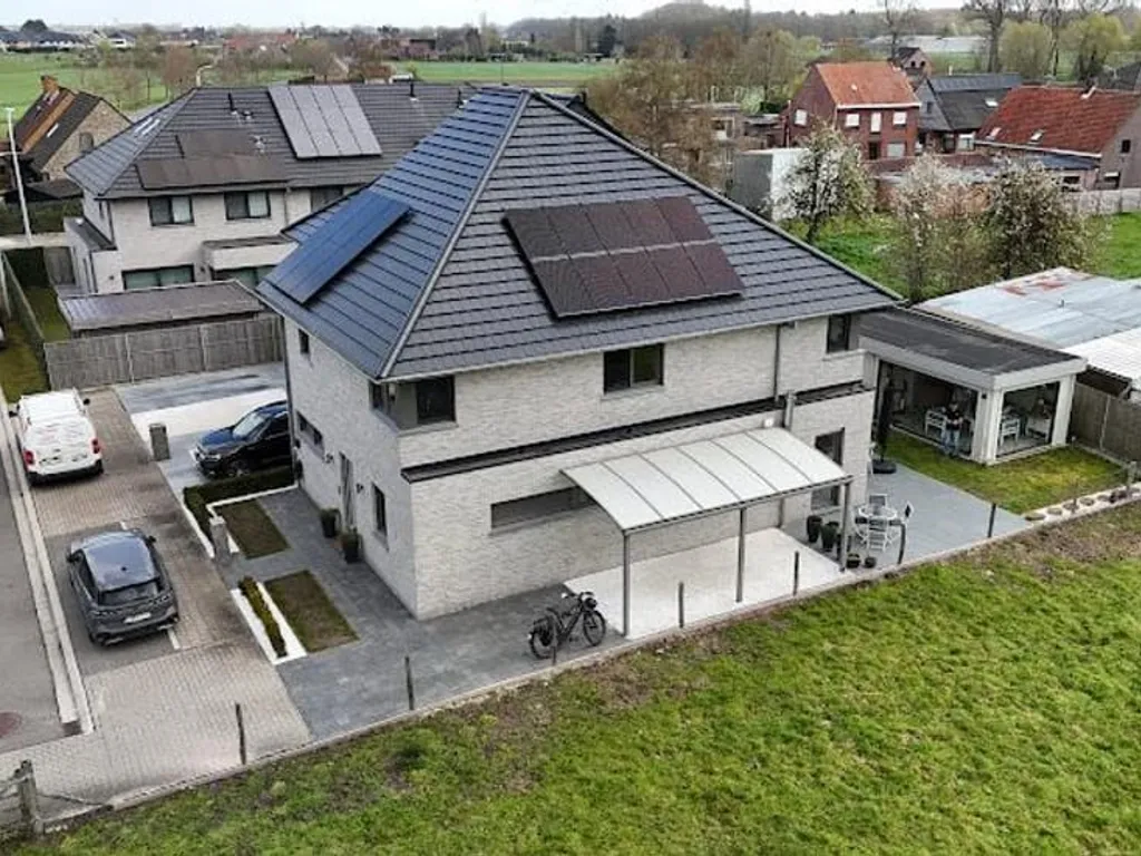 Huis in Zedelgem - 7667726 - Heerestraat 5, 8210 Zedelgem