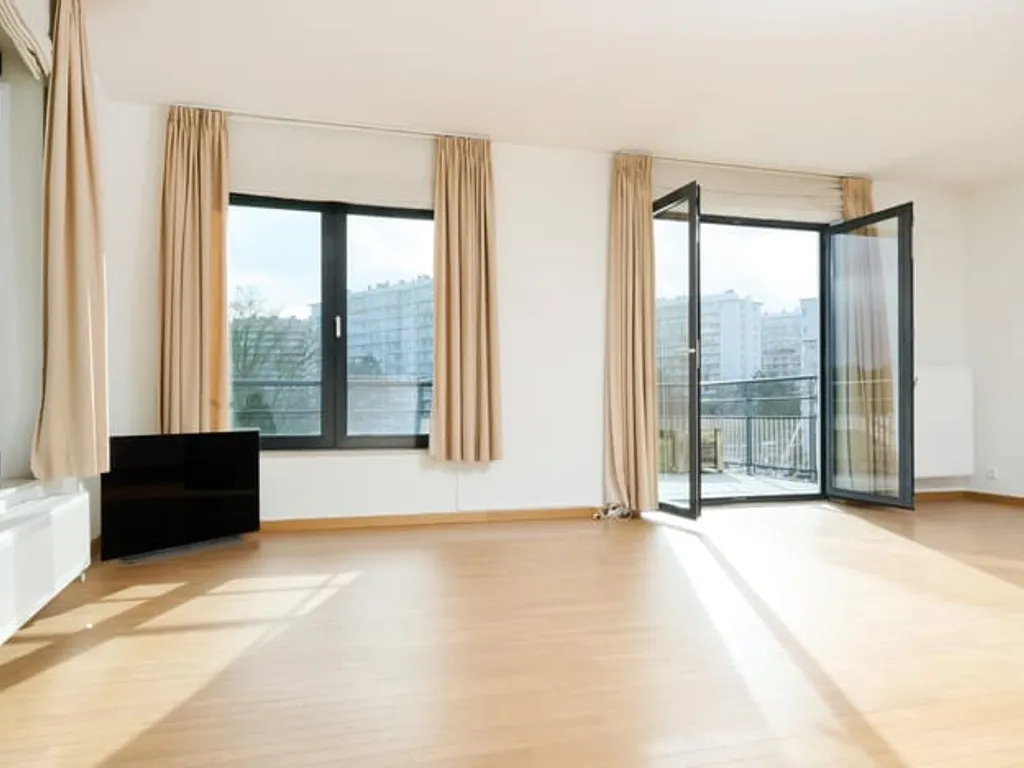 Appartement in Woluwe-Saint-Lambert - 7668614 - Rue Lola Bobesco 2, 1200 Woluwe-Saint-Lambert