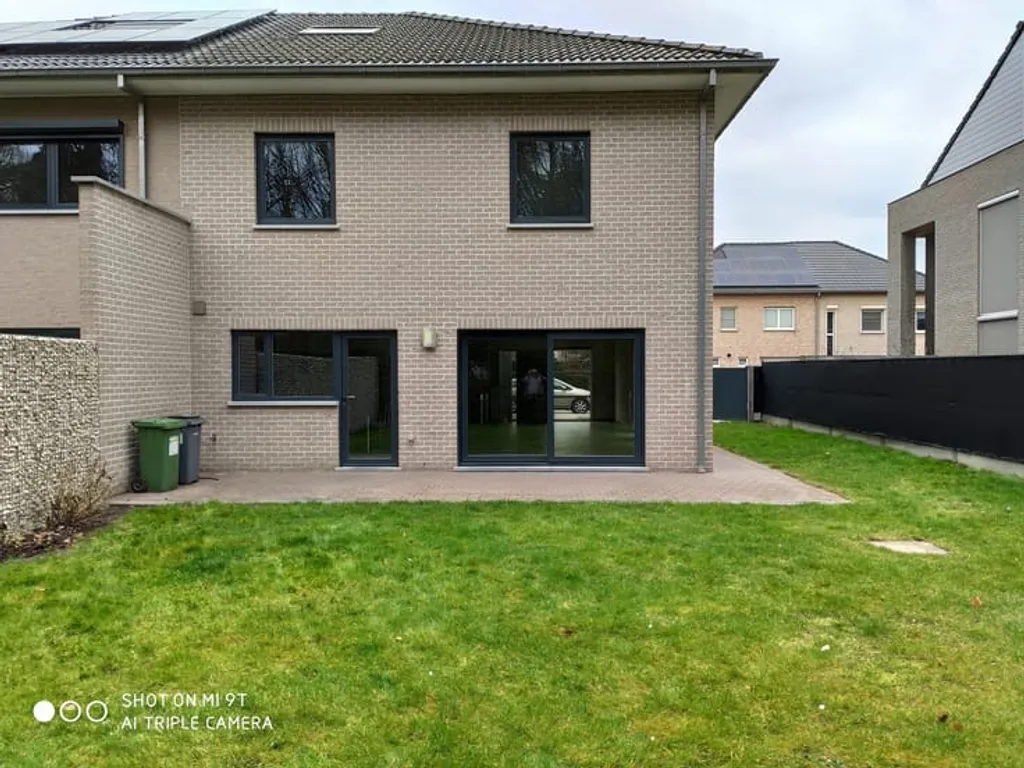 Garage in Sint-Niklaas - 7670425 - Destelwijk 99, 9100 Sint-Niklaas