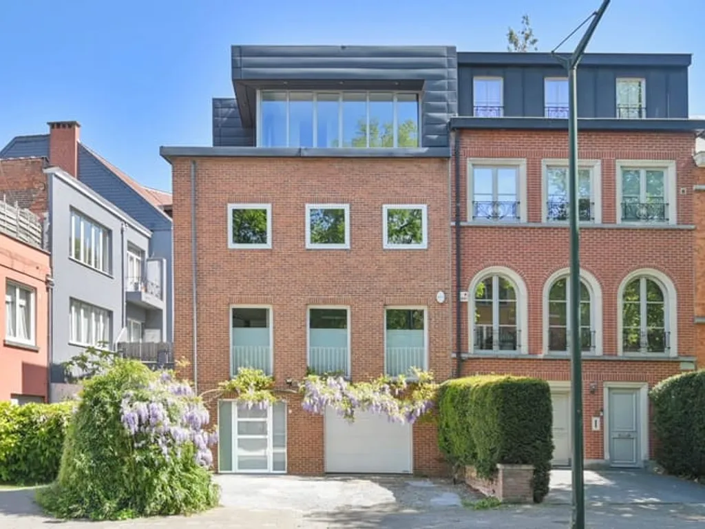 Huis in Uccle - 7670388 - Avenue Houzeau 6, 1180 Uccle