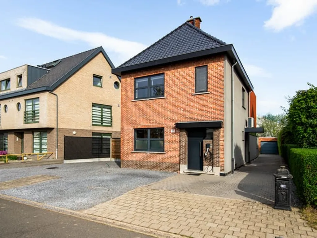 Garage in Tisselt - 7671162 - Blaasveldstraat 130, 2830 Tisselt