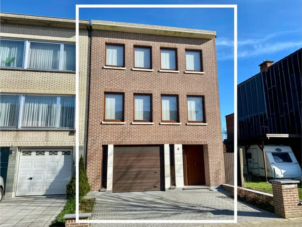 Huis in Aartselaar - 7671355 - Jacob Smitslaan 8, 2630 Aartselaar