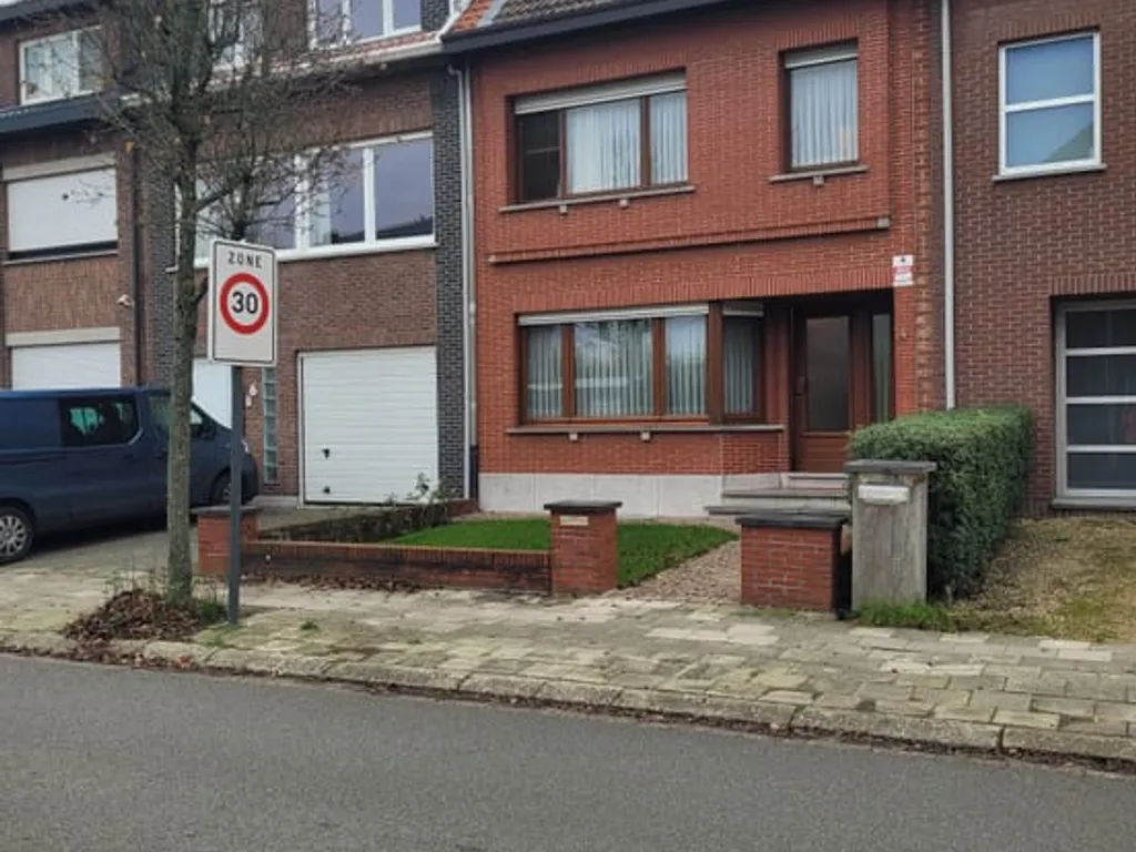 Huis in Aartselaar - 7671357 - Wolffaertshoflaan 4, 2630 Aartselaar
